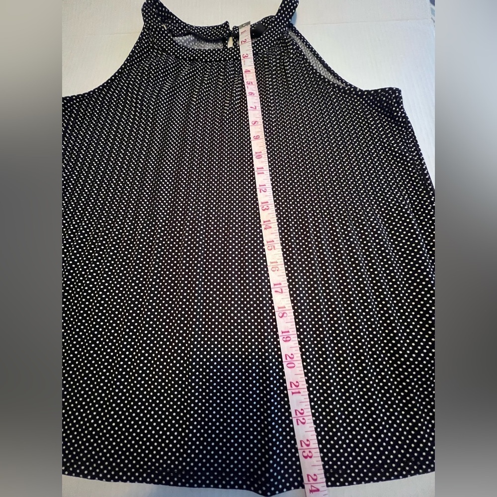 ADRIANNA PAPELL Black and White Polka Dot Sleeveless Top. Size Large. Polyester - Picture 7 of 9